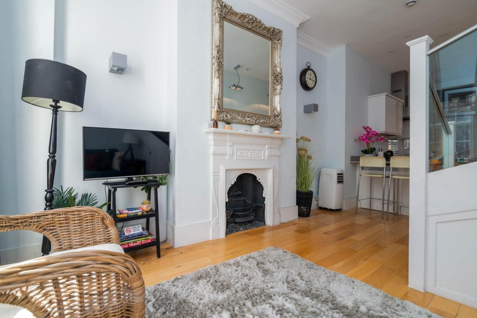 Guestready - Stunning Covent Garden 2Br Duplex Lägenhet London Exteriör bild